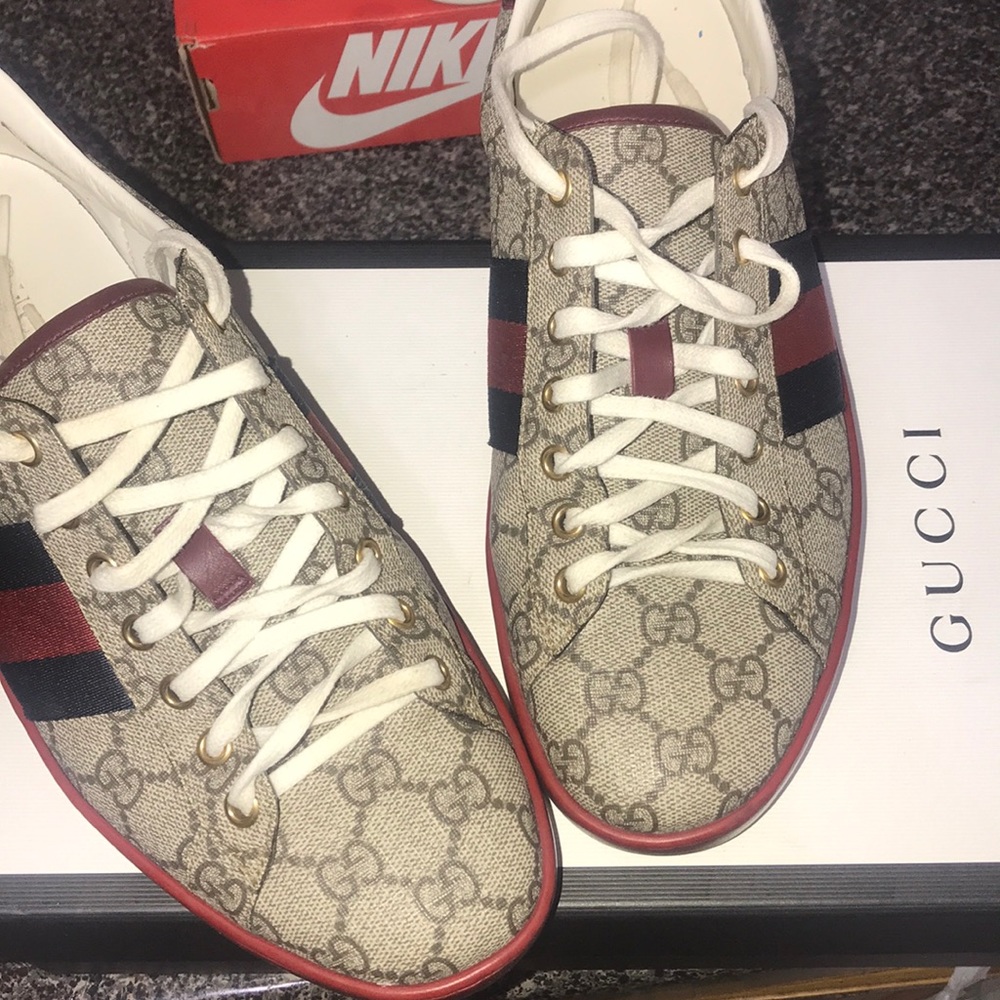 Gucci sneakers